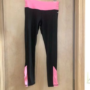 Avia Workout Leggings Pants - Womens Small - Pink and Black - Great Condition!